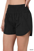 Windbreaker shorts w/ lining & mesh pocket